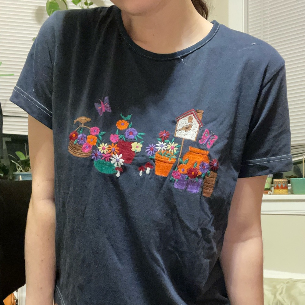 Vintage y2k t shirt